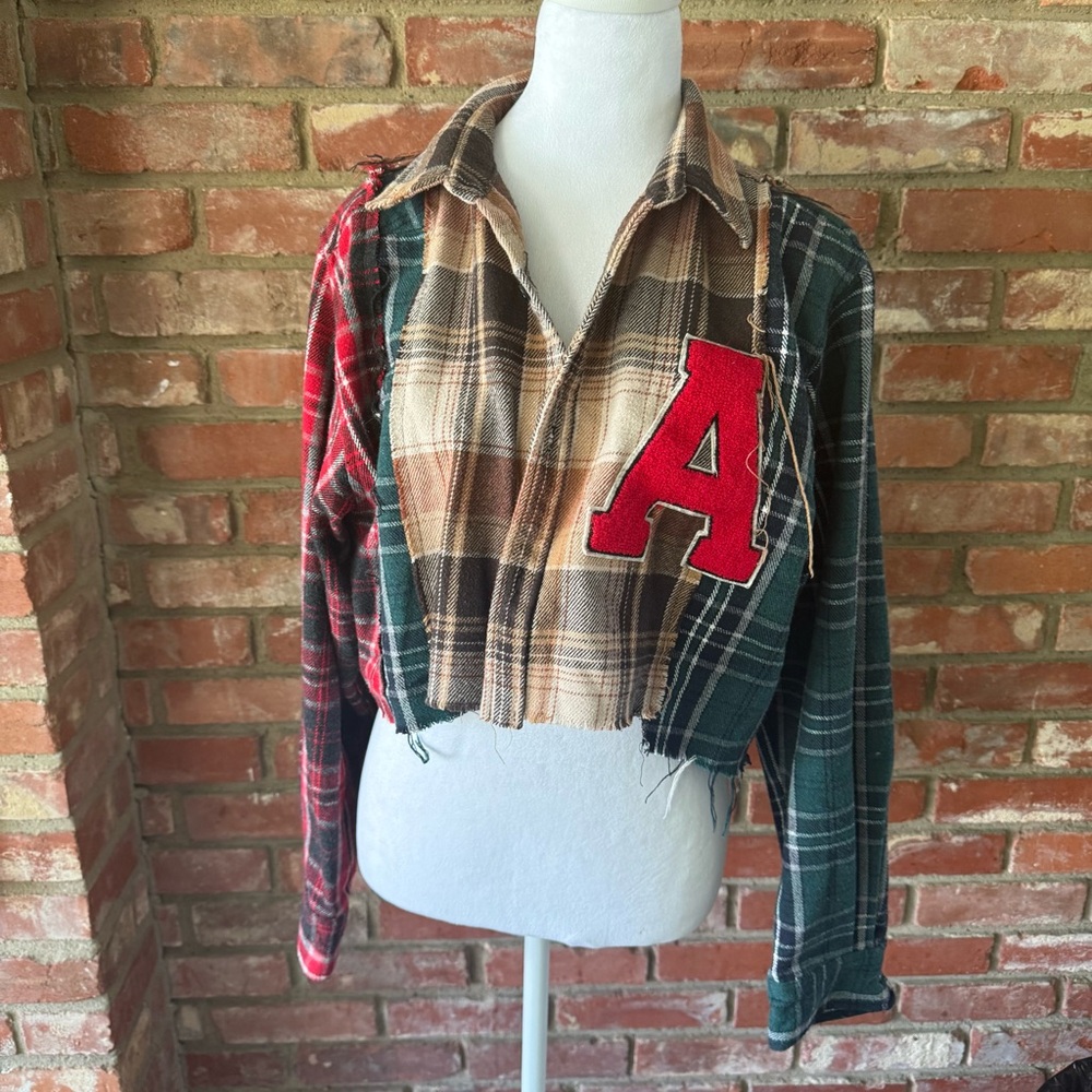 Plaid Patchwork Cropped Flannel - image 3